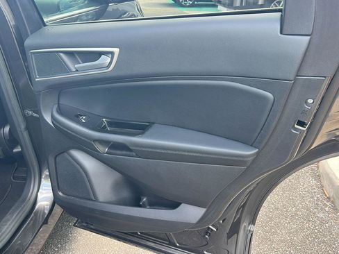 Used 2019 Ford Edge SEL w/ Equipment Group 201A image 15