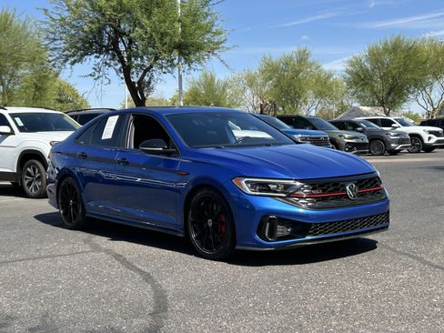 Used 2024 Volkswagen Jetta GLI 40th Anniversary Edition FWD image 6