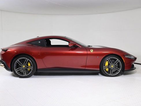 Certified 2024 Ferrari Roma image 10