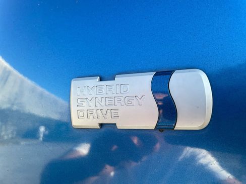 Used 2012 Toyota Prius C One image 15