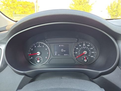 Used 2019 Kia Sorento FWD image 28