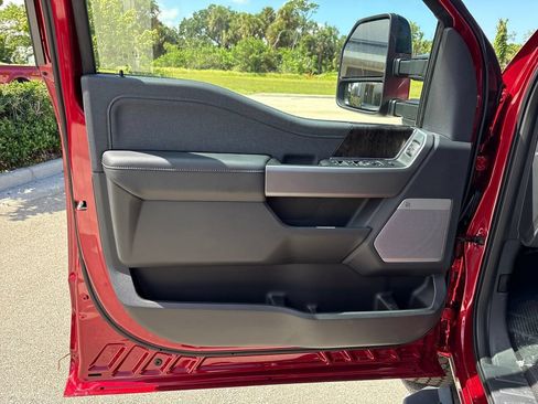New 2026 Ford F250 Lariat w/ Black Appearance Package AWD/4WD image 27