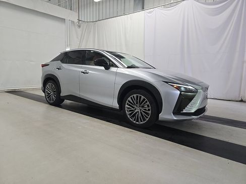 Used 2023 Lexus RZ 450e Premium w/ Accessory Package (2T) AWD/4WD image 3