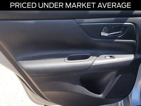 Used 2017 Nissan Altima 2.5 S w/ Power Driver Seat Package FWD image 12