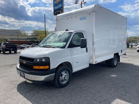 New 2025 Chevrolet Express 3500 w/ Power Convenience Package RWD image 14
