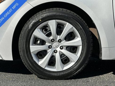 Used 2024 Toyota Corolla LE image 24