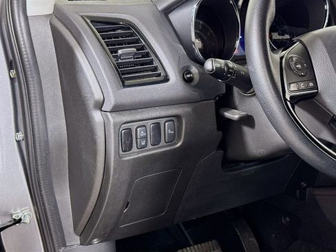 Used 2024 Mitsubishi Outlander Sport ES image 8