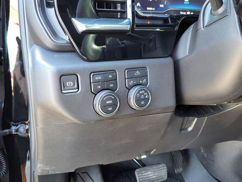 Certified 2024 Chevrolet Silverado 1500 LT Trail Boss w/ Convenience Package II AWD/4WD image 18
