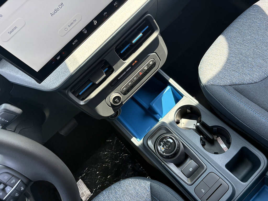 New 2026 Ford Maverick XLT FWD image 28