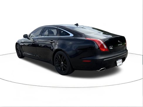 Used 2013 Jaguar XJ L Portfolio RWD image 5