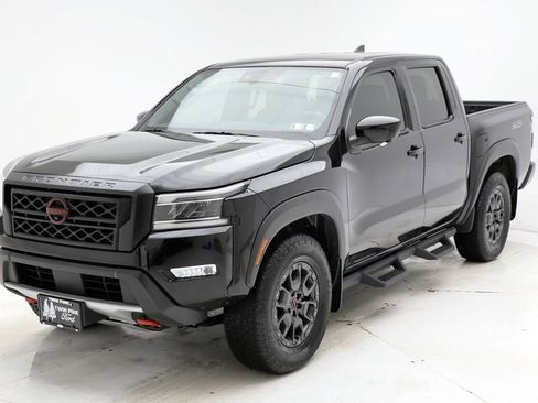 Used 2023 Nissan Frontier PRO-4X w/ Pro-4X Premium Package image 2