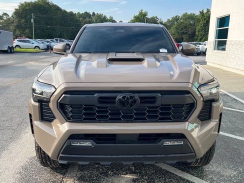 Used 2026 Toyota Tacoma TRD Sport RWD image 5