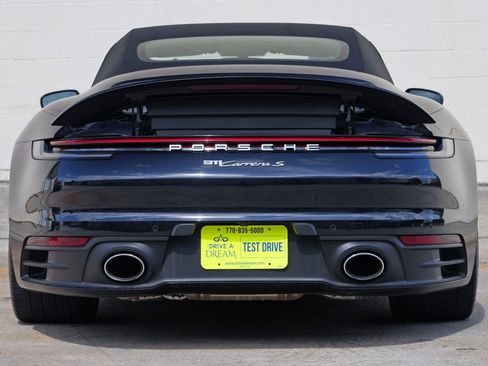 Used 2021 Porsche 911 Carrera S RWD image 9