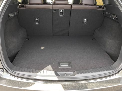 New 2025 MAZDA CX-5 Signature image 40