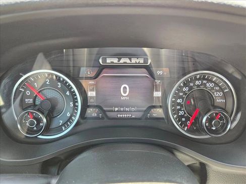 Used 2024 RAM 1500 Laramie image 11