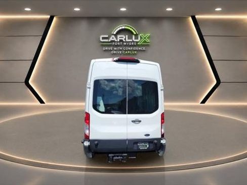 Used 2018 Ford Transit 250 148 High Roof Extended RWD image 5