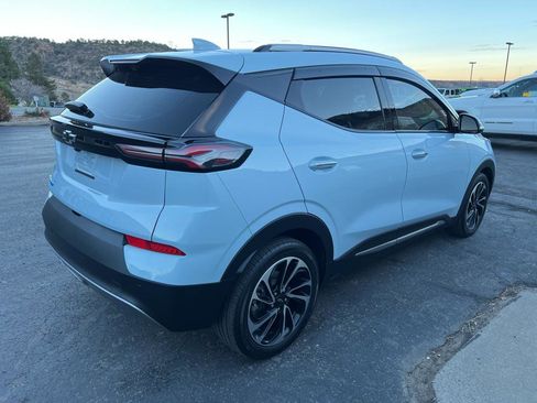 Used 2022 Chevrolet Bolt EUV Premier w/ Super Cruise Package image 7