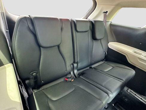 Used 2022 Kia Carnival SX Prestige FWD image 29