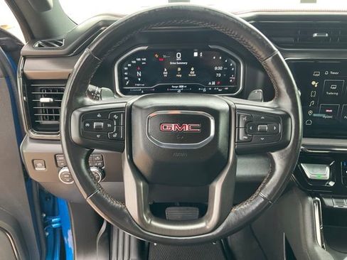 Used 2022 GMC Sierra 1500 AT4 w/ AT4 Preferred Package AWD/4WD image 9