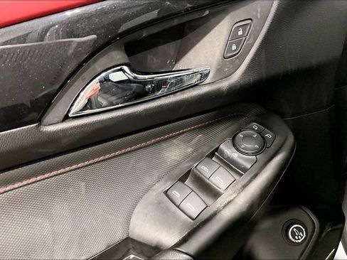 Used 2025 Chevrolet TrailBlazer RS w/ Convenience Package AWD/4WD image 38