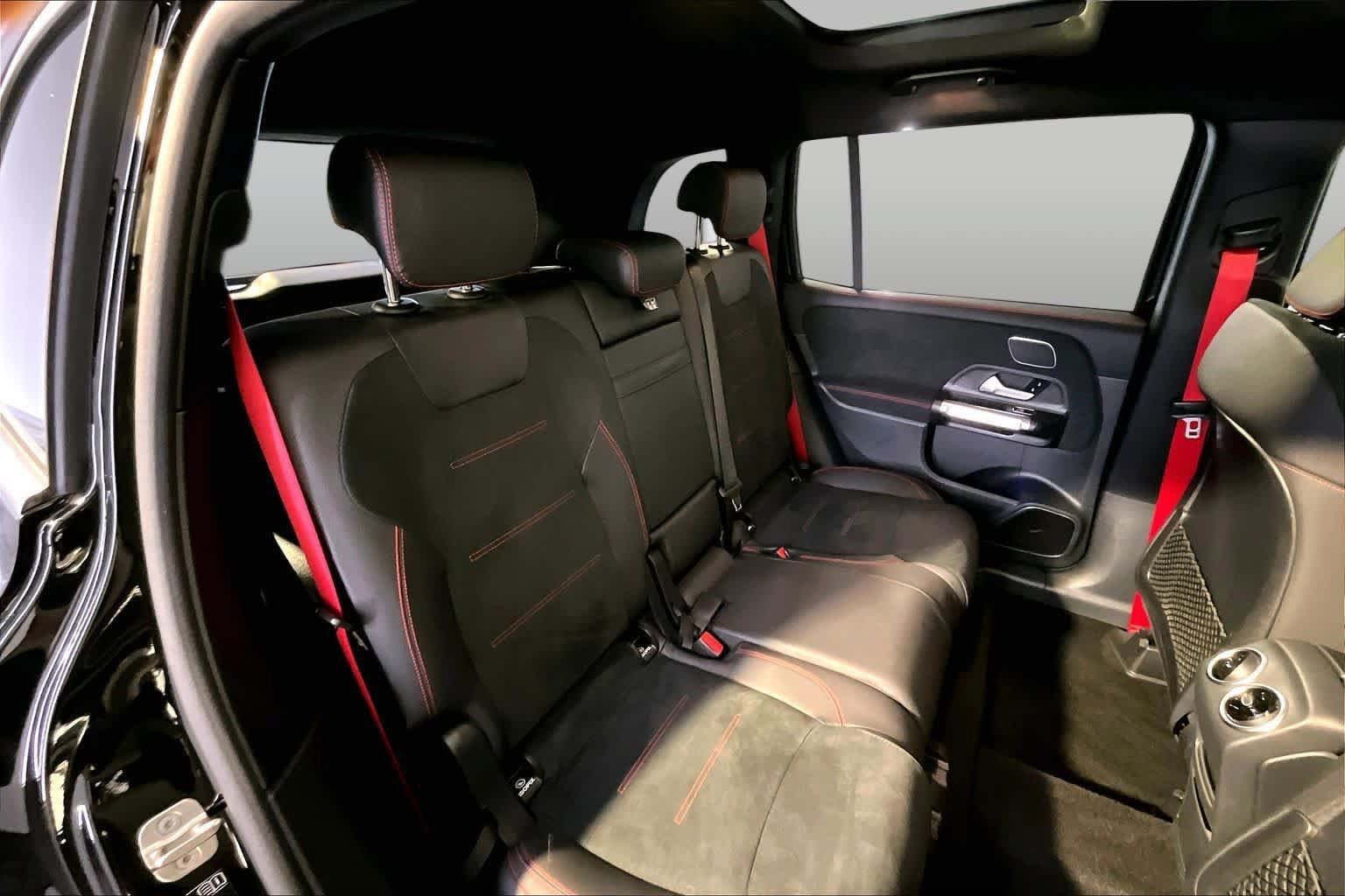 Certified 2025 Mercedes-Benz GLB 35 AMG 4MATIC image 20