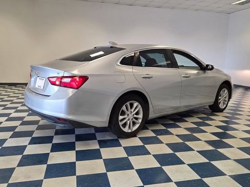 Used 2016 Chevrolet Malibu LT FWD image 8