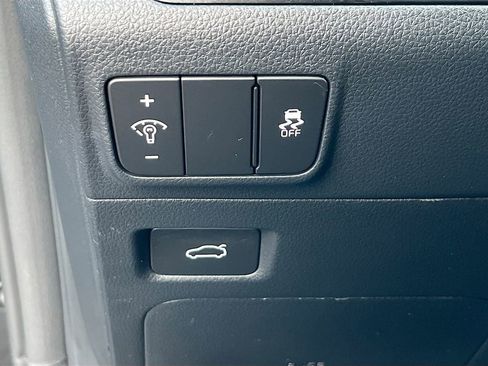 Used 2025 Kia K5 EX image 9