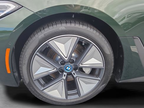Used 2023 BMW i4 eDrive35 w/ Premium Package RWD image 22