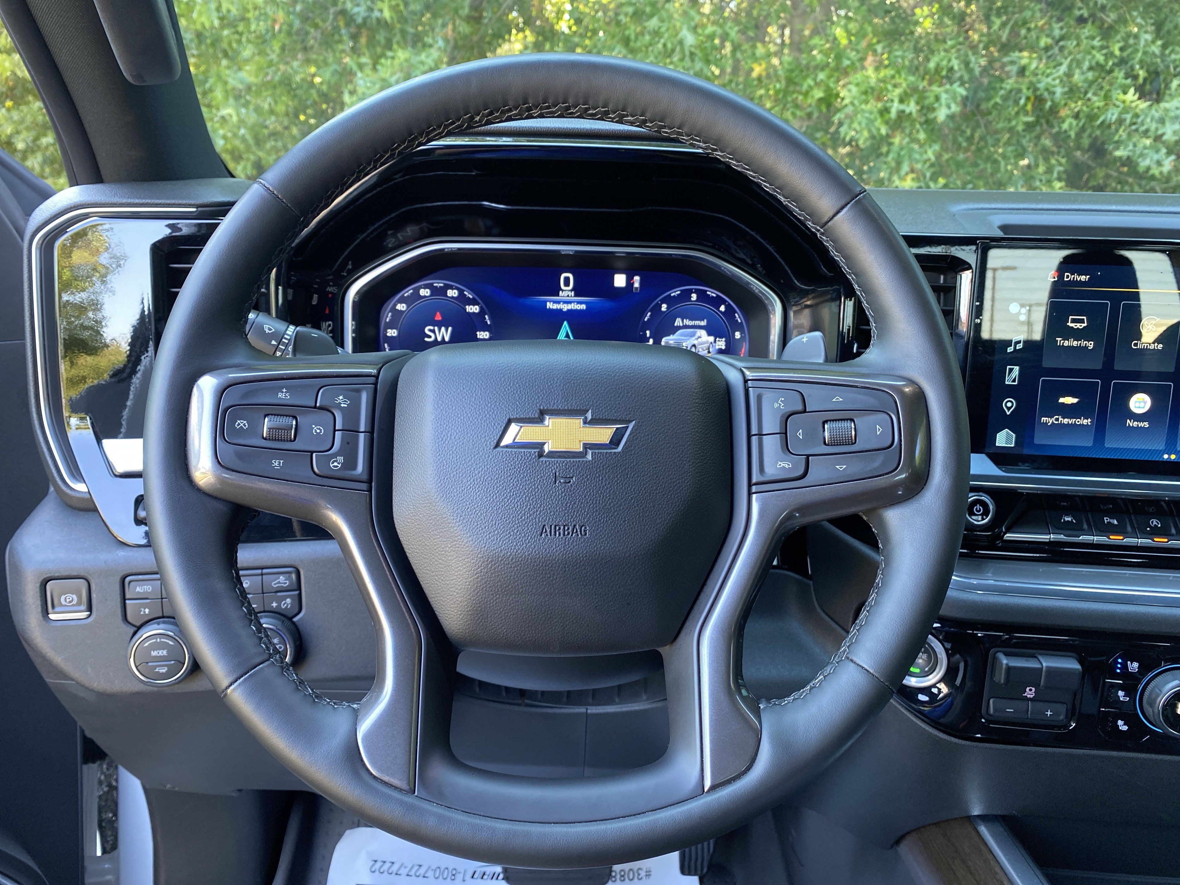 Used 2023 Chevrolet Silverado 1500 High Country w/ High Country Premium Package AWD/4WD image 19