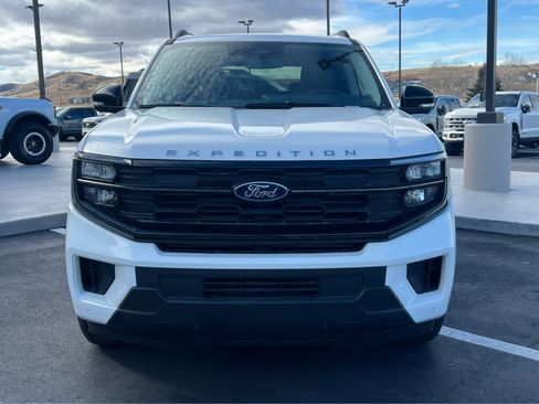 New 2025 Ford Expedition Max Active image 3