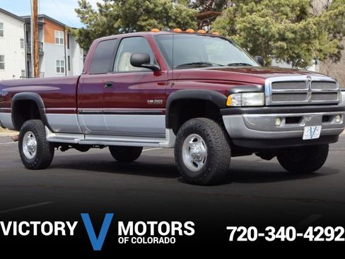 Used 2001 Dodge Ram 2500 Truck ST image 1