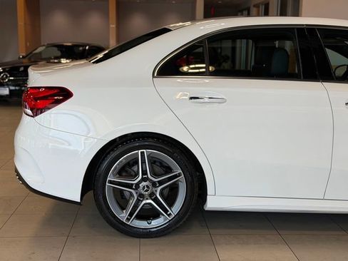 Used 2019 Mercedes-Benz A 220 4MATIC image 17