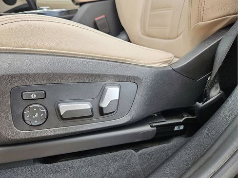 Used 2021 BMW X3 xDrive30e w/ Convenience Package image 22