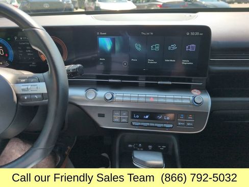 Used 2025 Hyundai Kona SEL AWD/4WD image 19