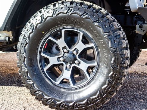 Used 2018 Jeep Wrangler Unlimited Sport S image 10