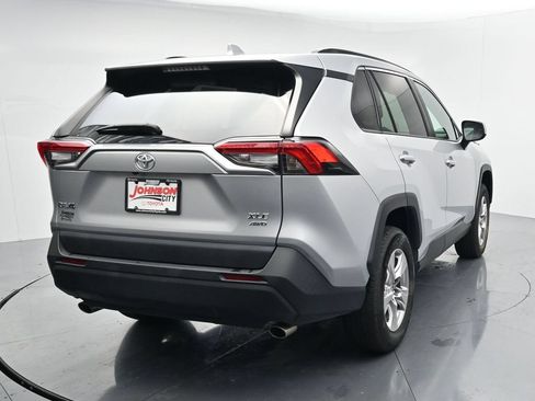 Used 2024 Toyota RAV4 XLE AWD/4WD image 6