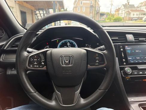 Used 2018 Honda Civic EX image 19