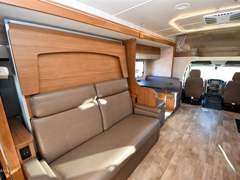 Used 2018 Mercedes-Benz Sprinter 3500 image 9