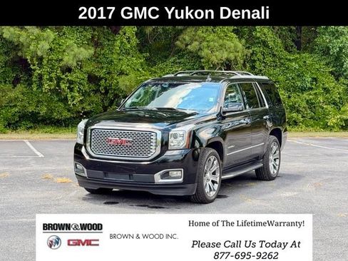 Used 2017 GMC Yukon Denali AWD/4WD image 1