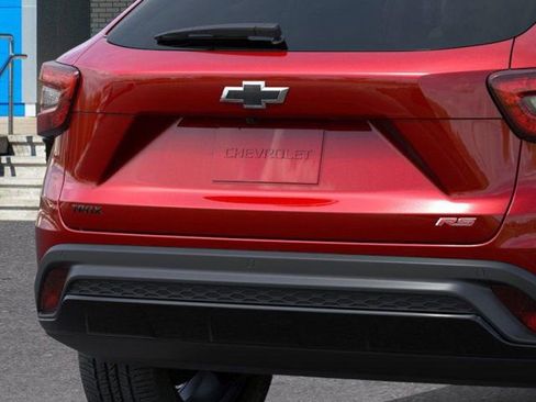 New 2026 Chevrolet Trax RS image 14