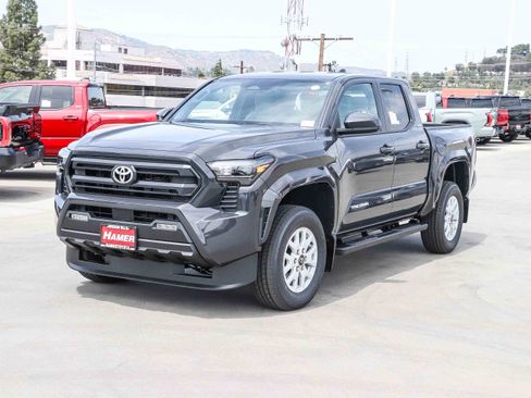 New 2026 Toyota Tacoma SR5 image 3