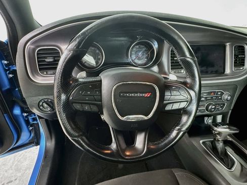 Used 2019 Dodge Charger Scat Pack RWD image 12