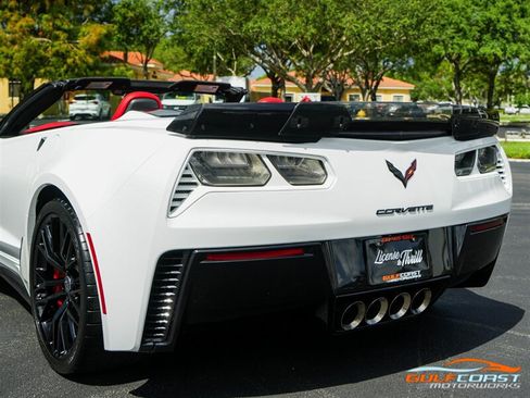 Used 2016 Chevrolet Corvette Z06 w/ 3LZ Preferred Equipment Group RWD image 50