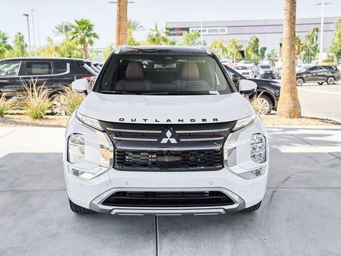 New 2026 Mitsubishi Outlander SEL image 6