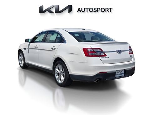 Used 2017 Ford Taurus SEL w/ Equipment Group 201A FWD image 8