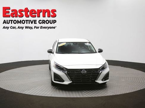 Used 2025 Nissan Altima 2.5 SV image 51