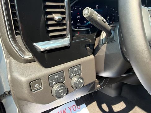 Certified 2024 Chevrolet Silverado 1500 LT AWD/4WD image 25