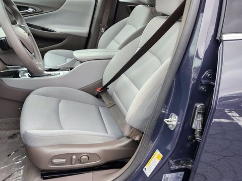 Used 2025 Chevrolet Malibu LT FWD image 17