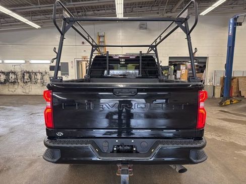 Used 2020 Chevrolet Silverado 2500 Custom image 5