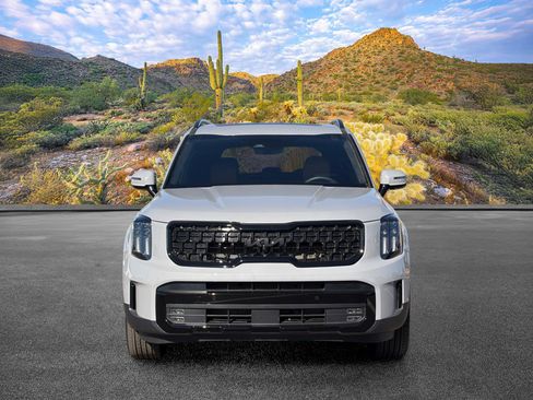 Certified 2025 Kia Telluride SX Prestige X-Line AWD/4WD image 5